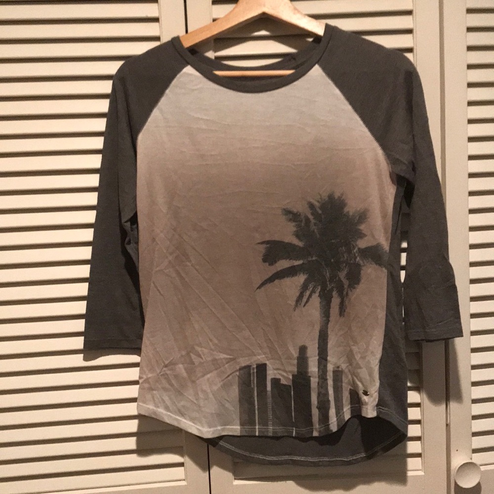 American Eagle T-shirt